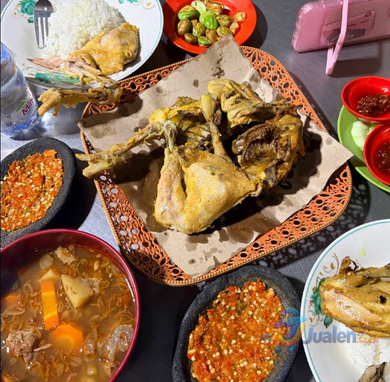 5 Ayam Goreng Terkenal Khas Semarang yang Wajib Dicoba