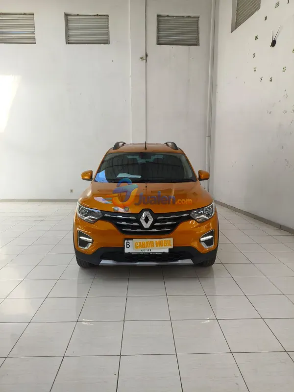 Renault Triber 1.0 RXZ AT 2020