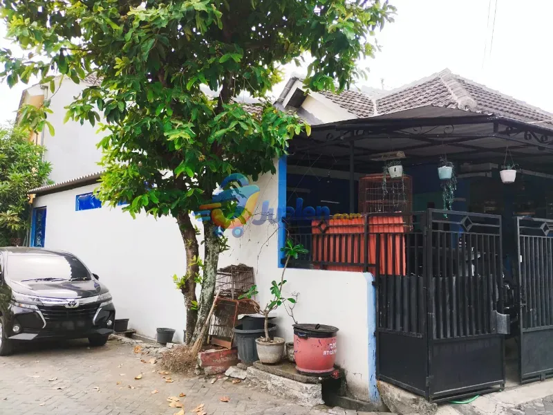 Hook Rumah di Tlogosari Pedurungan Semarang 3 Kamar SHM Luas 146m Murah
